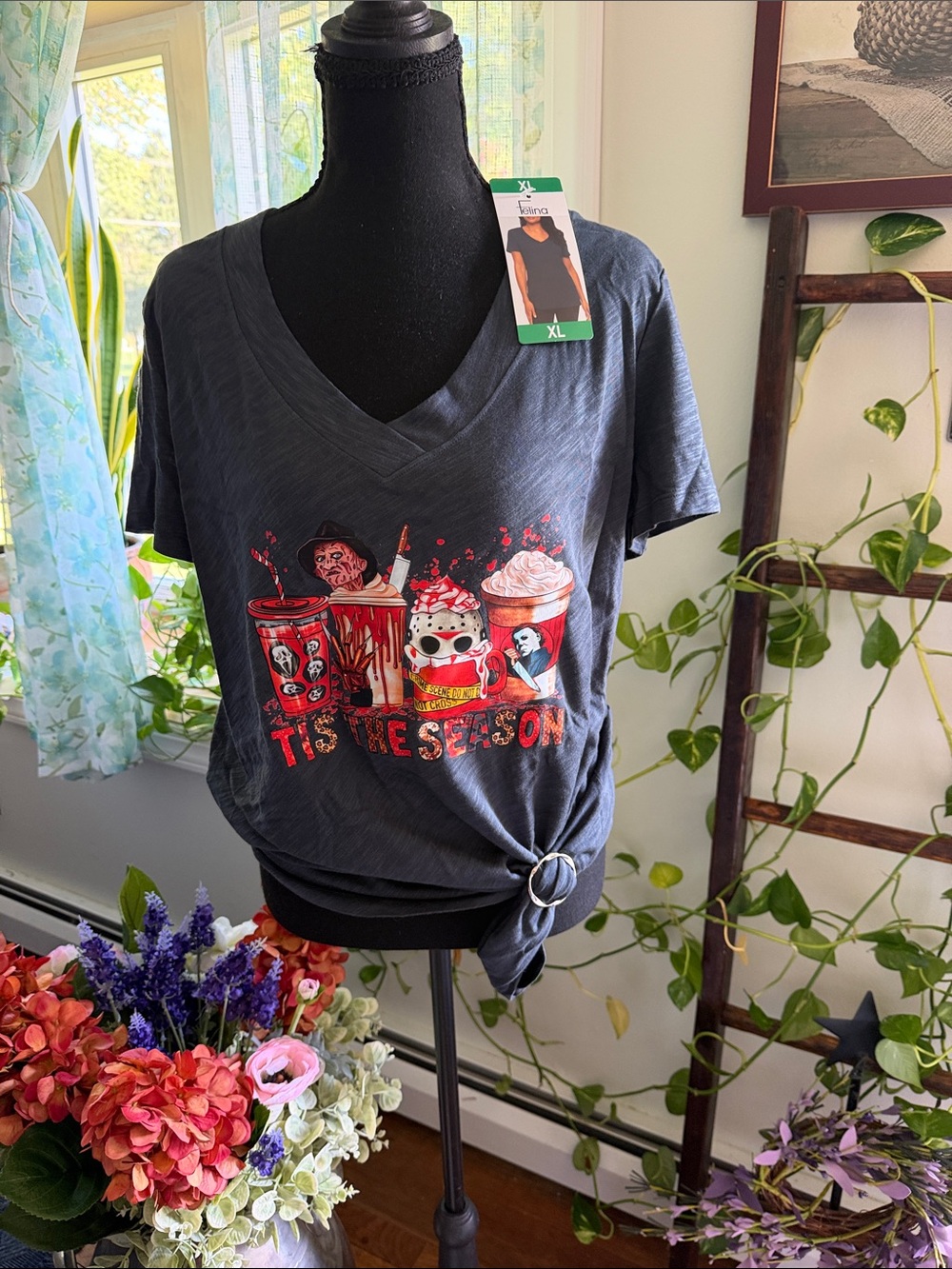 Black V-Neck Kids Graphic Tee with Red and White Holiday Horror Print